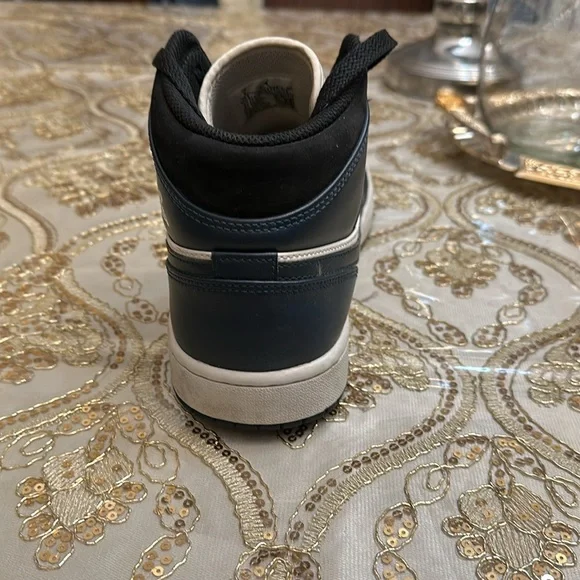 NIKE AIR JORDAN 1 MID SE ASW 'CARBON' - SIZE 9 MENS US - Picture 9 of 16